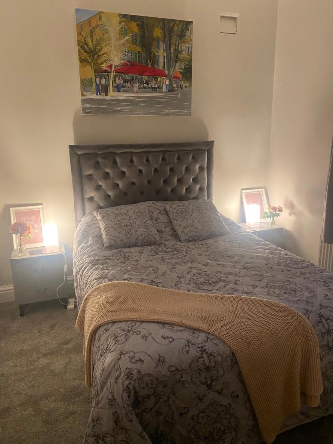 1 Bedroom Spacious Apartment Lytham St Annes Εξωτερικό φωτογραφία