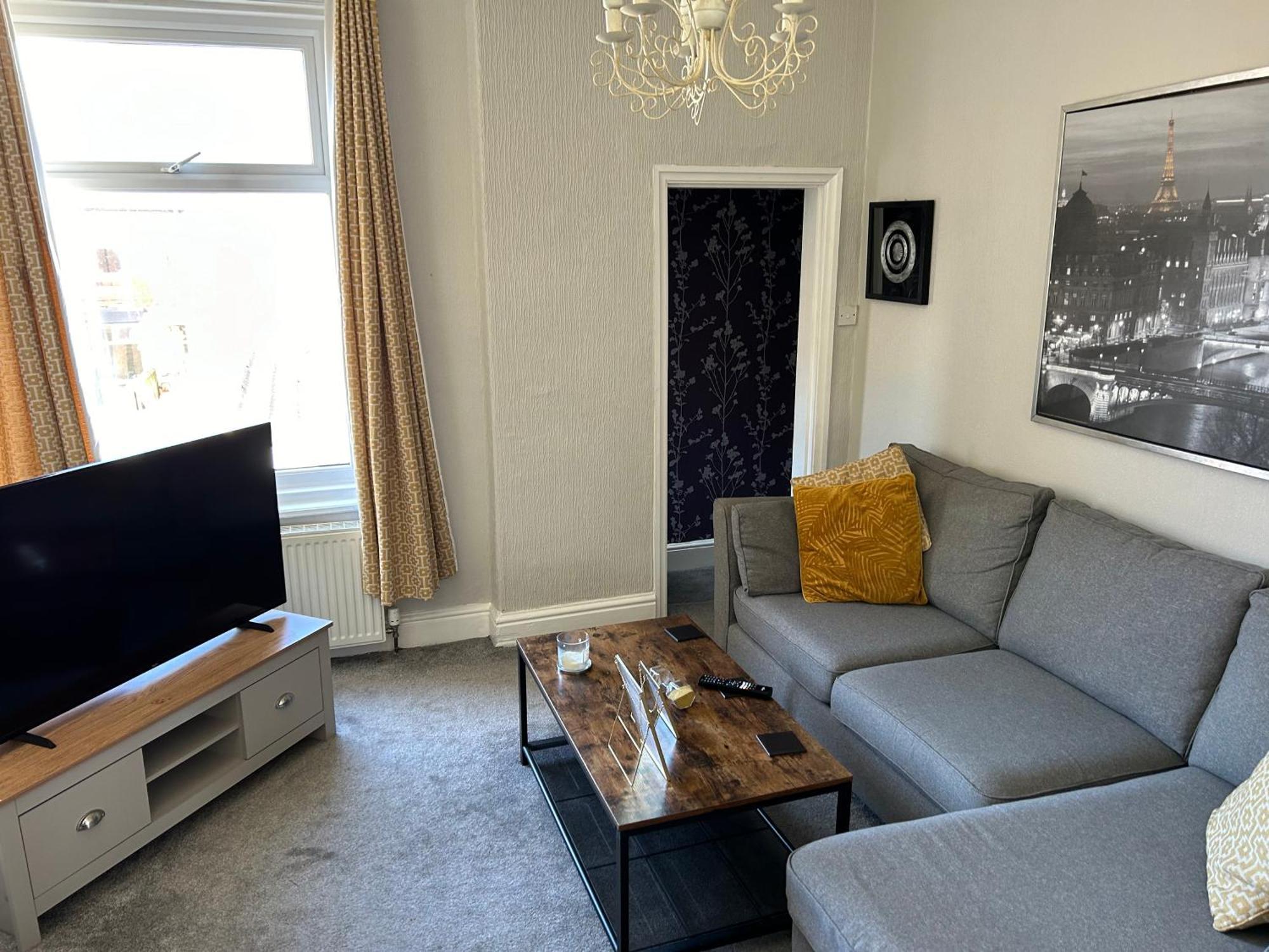 1 Bedroom Spacious Apartment Lytham St Annes Εξωτερικό φωτογραφία